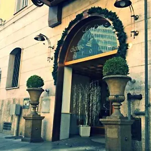 Eden Hotell