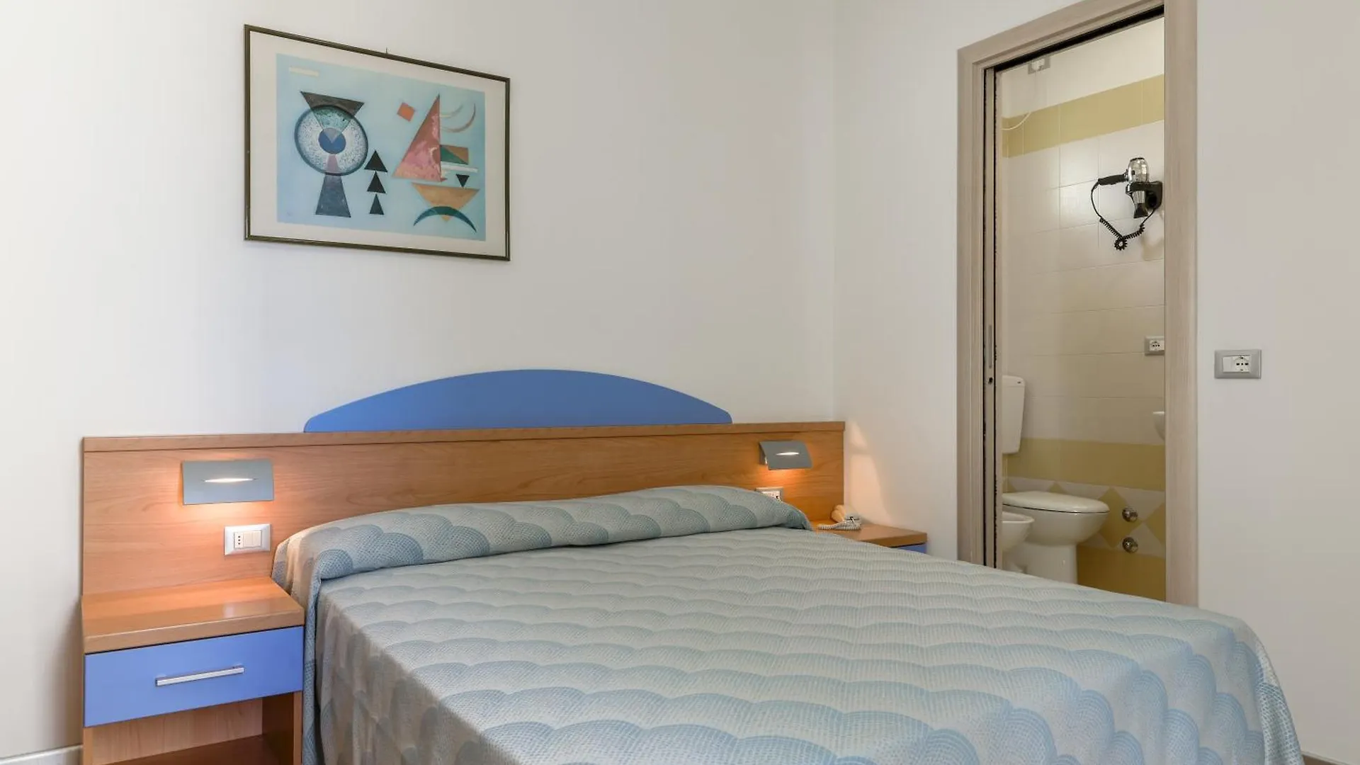 Hotel Riviera Caorle 3*,  Italy